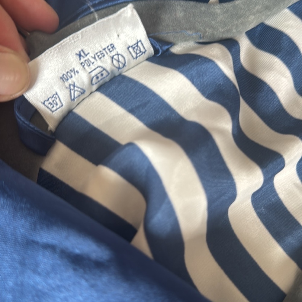 Vintage Striped Robe - Picture 5 of 5